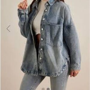 Yoga Jeans | XL | Light Wash Denim Button-Up Oversized Jacket